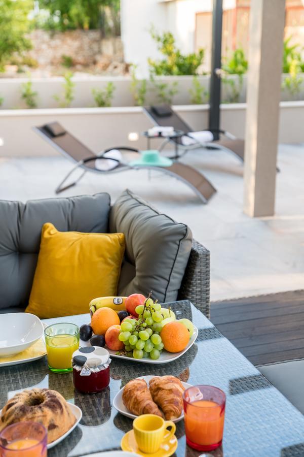 Family Apartment Dubrovnik - Private Jacuzzi Terrace, Private Parking Екстериор снимка