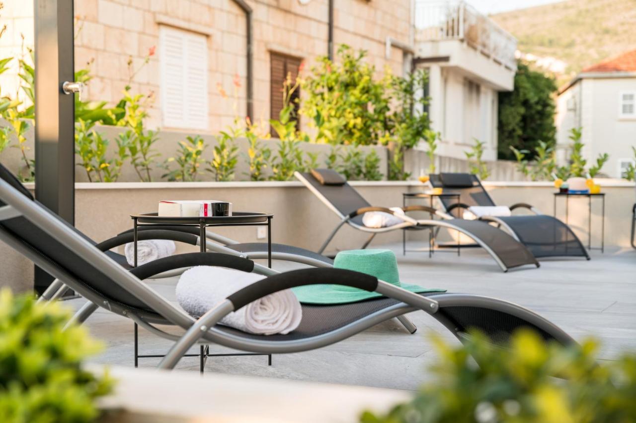 Family Apartment Dubrovnik - Private Jacuzzi Terrace, Private Parking Екстериор снимка